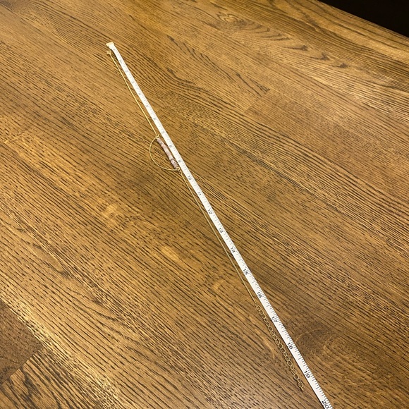 Universal Thread Necklace - Picture 4 of 4